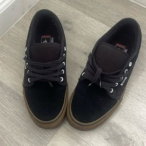 men’s vans black shoes